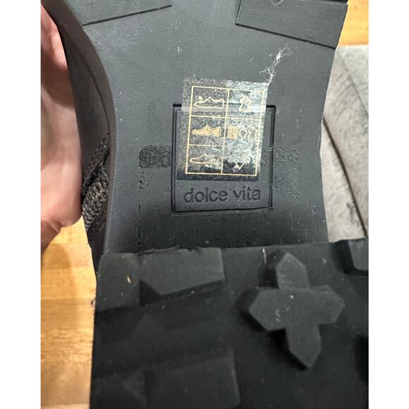 Dolce Vita Women's Camros Boots Black Leather Size 7 NWOB Strap Round Toe - Picture 12 of 12